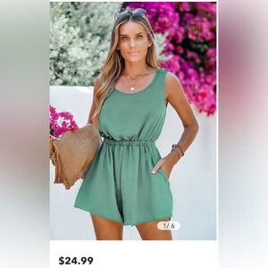 XL. CupShe NWT Sage Sleeveless flair legged romper with tie back detail.